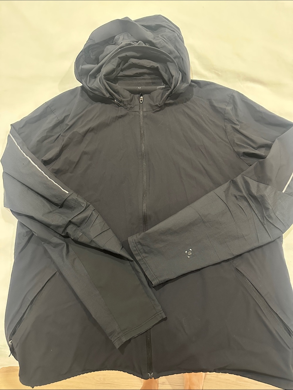Lululemon Winbreaker